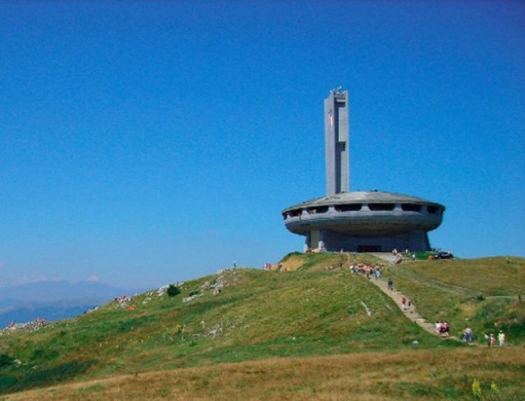 Държавата няма да финансира ремонта на Бузлуджа 