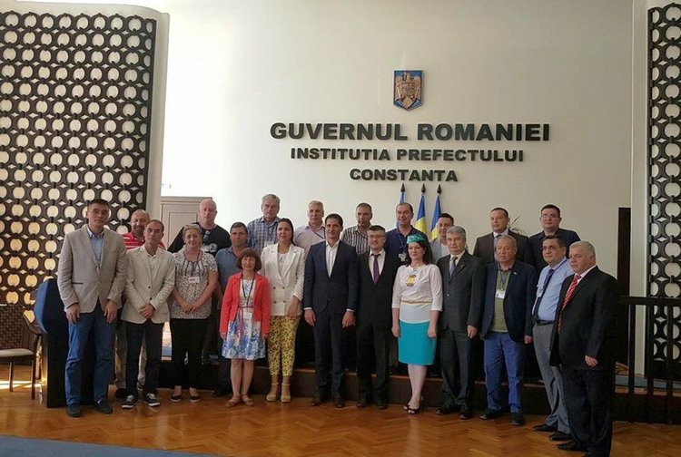 Румънците станаха на крака пред таланта на самодейците от ансамбъл „Кърджали”     