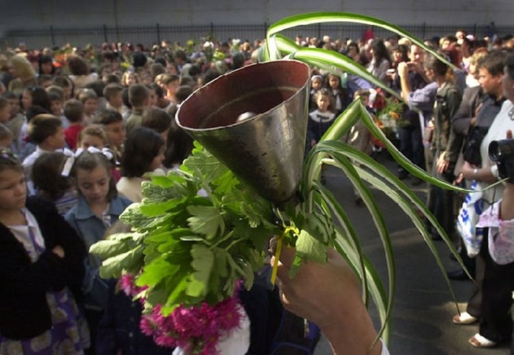 Планират намаляване на норматива за работа на учителите