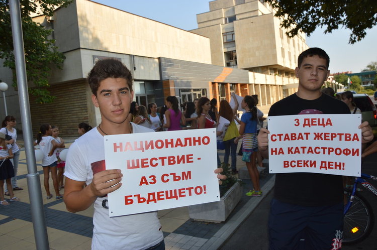 Посвещават Ден на детската пътна безопасност,полицията затяга контрола