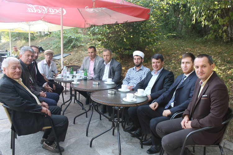 Ресми Мурад почерпи с байрамско кафе новото ръководство на джамията