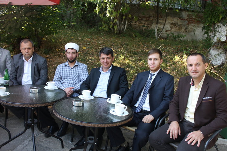 Ресми Мурад почерпи с байрамско кафе новото ръководство на джамията