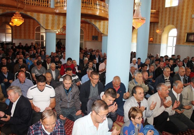 Джамията в Ардино се напълни за Курбан Байрам