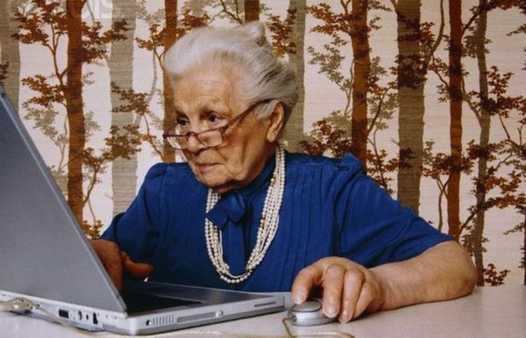 Близо 156 хил. пенсионери у нас са работили през 2015 г.  