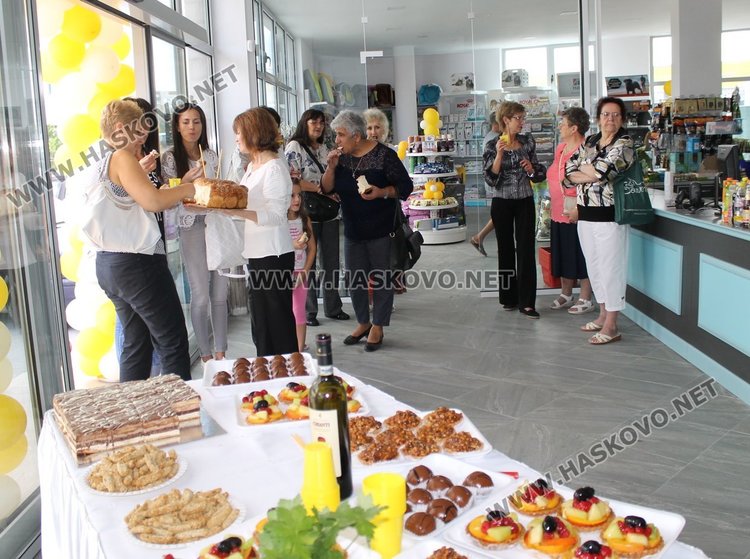  Ветеринарна клиника и зоомагазин "Аренавет" отвори врати в Димитровград