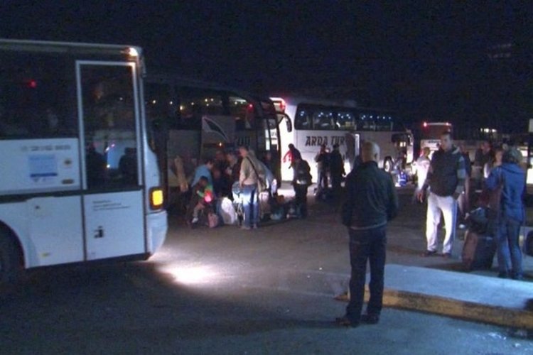 Пълни автобуси от Турция за Курбан байрама