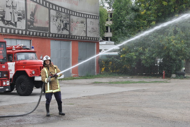 Седмицата на пожарната безопасност отбелязват и в димитровградската служба