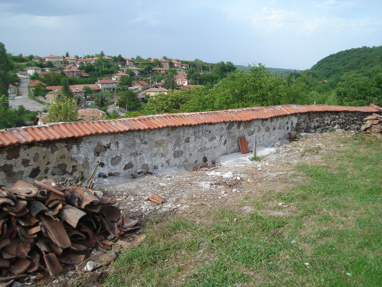 Стягат църквата в Брягово за 180-тата ѝ годишнина