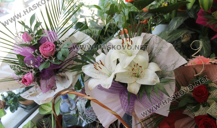 Букети с рози са сред предпочитаните