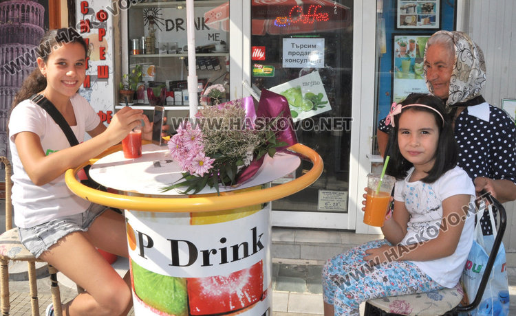 Наплив: до 10 лева букета за първия учебен ден