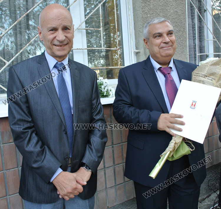 Механото прие „Рилски“ с широко сърце, балони  за първолаците