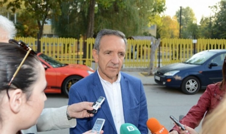 Проверки на училищните автобуси, има нередности