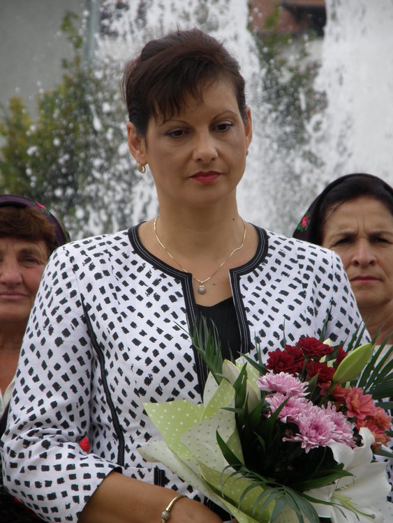 Д-р Даниела Дариткова: Скъпи ученици, бъдете амбициозни и следвайте мечтите си!