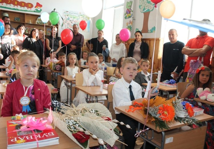 650 ученици за първи звънец в Ардино