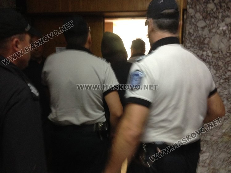 Окръжният съд в Смолян даде 8 години затвор за 18 годишния Антон Петков, убил с нож  Никола Мавродиев