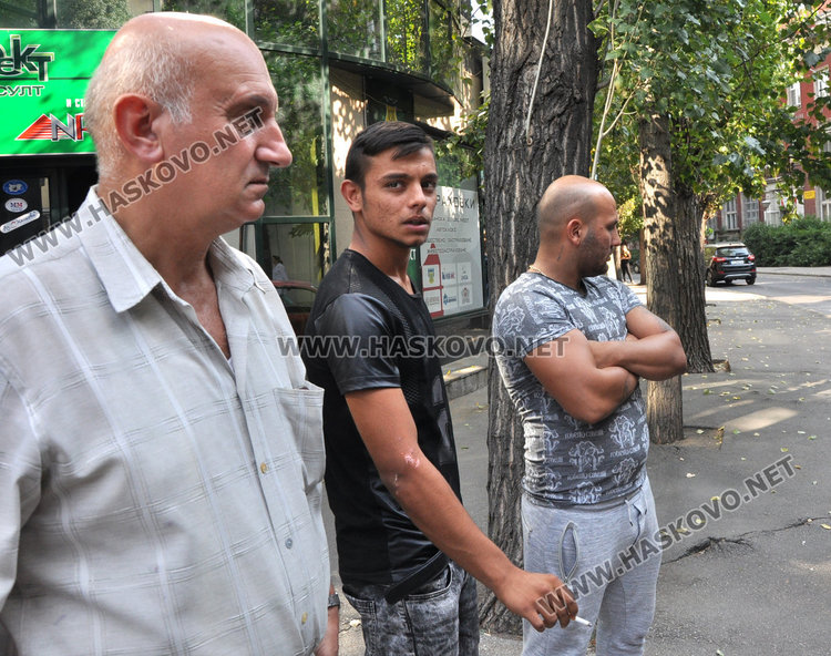 Иван Педев (вляво)