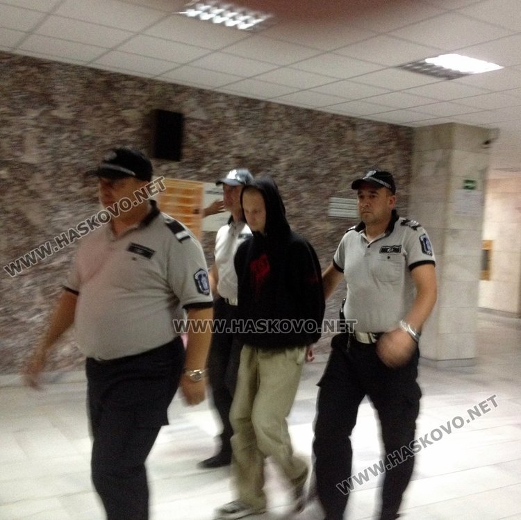 Окръжният съд в Смолян даде 8 години затвор за 18 годишния Антон Петков, убил с нож  Никола Мавродиев