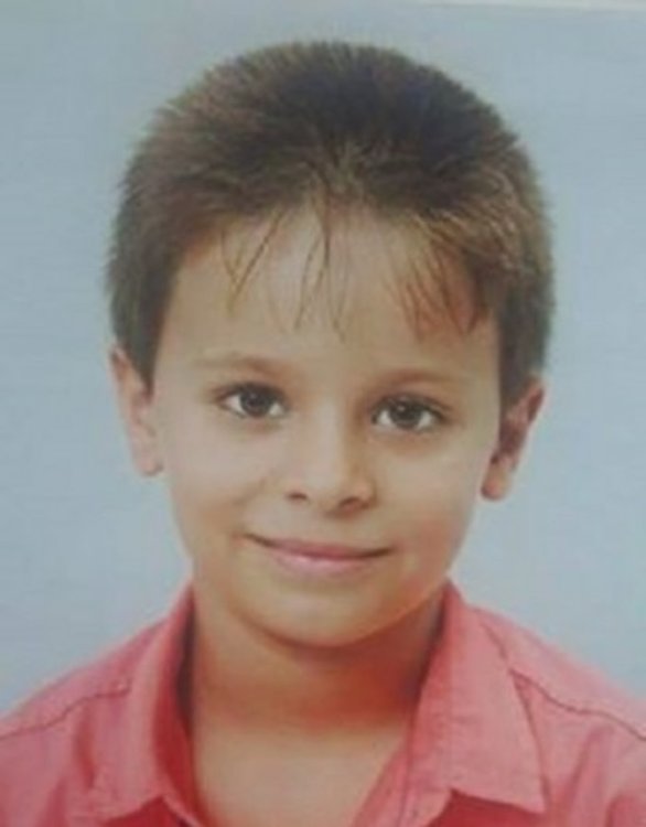 Учителка не иска цветя за 15 септември, зове за помощ за Мишо