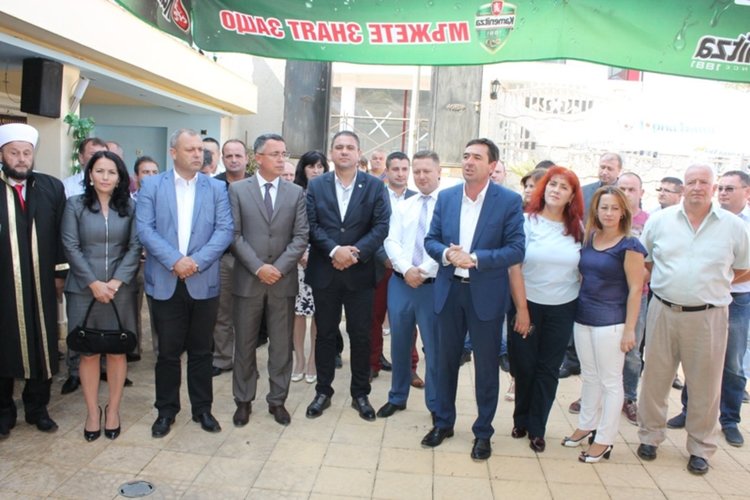 Хасан Азис: Байрамът е празник, който ни  показва да бъдем заедно и сплотени