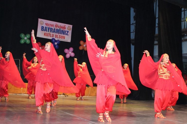 Грандиозен концерт за Курбан Байрам в Кърджали