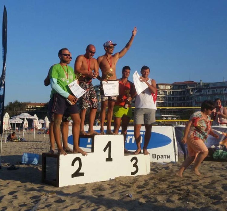 Тунчер Хайдаров и Константин Митев победители в Международен турнир по плажен волейбол в Лозенец
