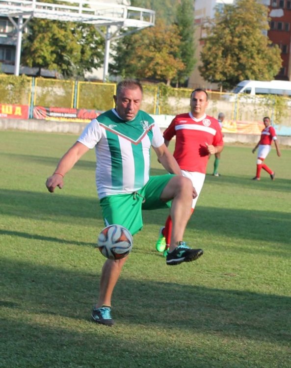 Ветераните на „Берое” грабнаха купата на Ардино