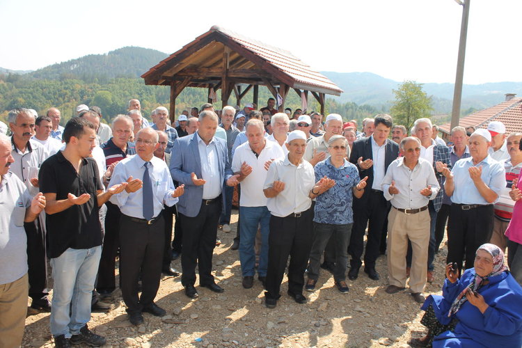 Откриха реставрираната джамия в Хромица