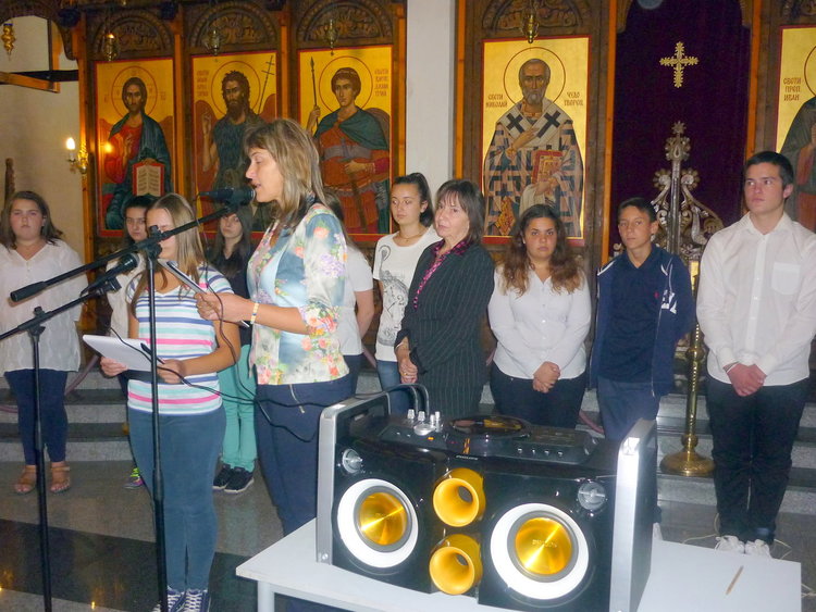 Детският център „Чисти сърца“  към  храм „Св. Висарион Смоленски“ откри новата си духовна учебна година с водосвет