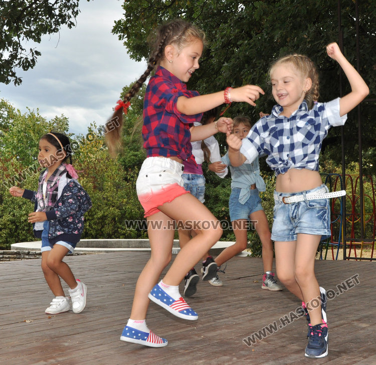 50 въртяха педали на Кенана в Седмицата на мобилността