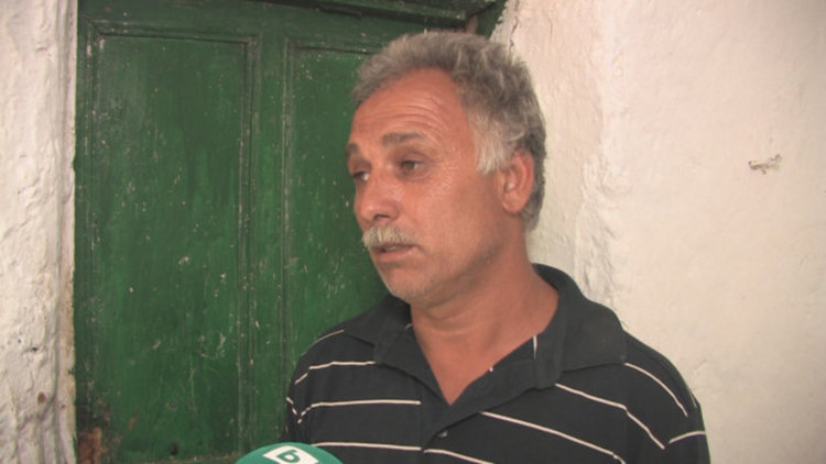 Семейството на малкия Мустафа – 13 души в две стаи