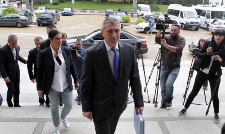 И ДПС официално влиза в президентската надпревара