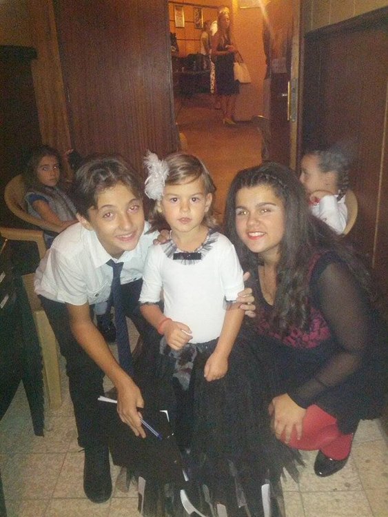 С водещите Марио Кръстев и Симона Кръстева