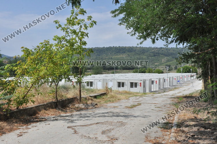 Готвят второ контейнерно селище за 400 души в бежанския лагер в Хармани