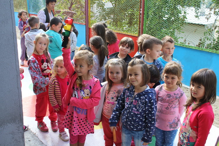 Еколози от Смолян, Доспат и Мадан - пеш и с колела на работа