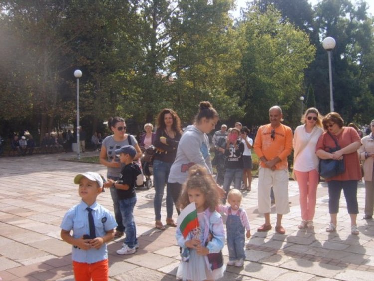 Кметът Хасан Азис: Само свободни граждани могат да извоюват каузата на независимостта