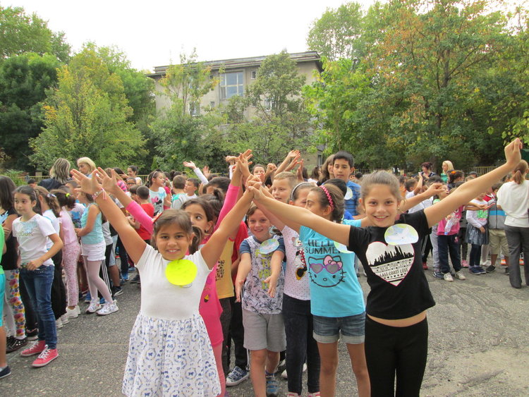 Кирилометодиевци отбелязаха Световния ден на мира