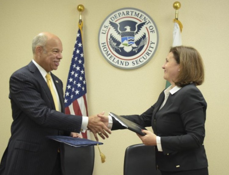 Бъчварова подписа споразумение със САЩ за обмен на данни