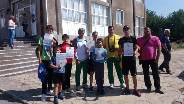 Боксов клуб "Спартак" с отлично представяне в приятелски турнир в Гълъбово