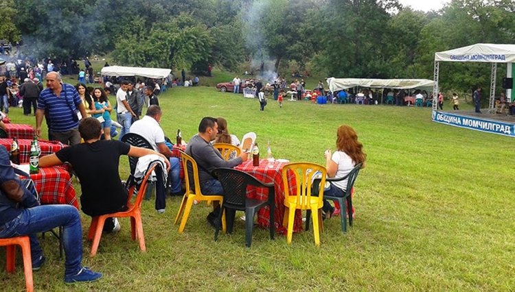 Традиционният събор в Чобанка, посветен на Ибрахим баба, е днес