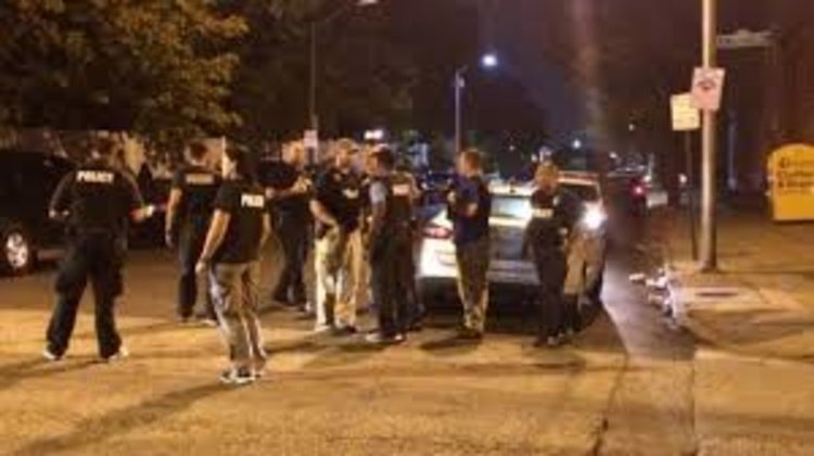 Пак стрелба в САЩ, тригодишно дете сред ранените