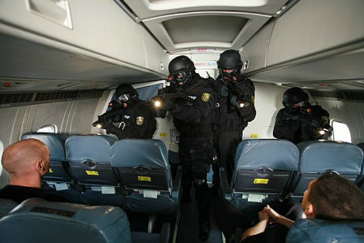 На територията на Летище Пловдив ще се проведе учение по противодействие на тероризма