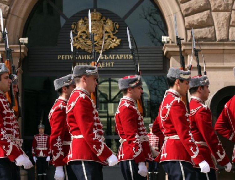 Кандидати с присъди и разследвани напират за президентския пост 