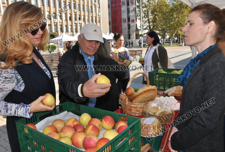 Българите все по-често слагат българското на трапезата