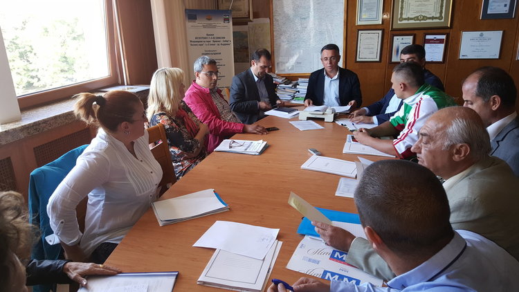 Партиите приеха предложението на Хасан Азис за квотите в СИК