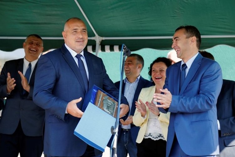 Борисов: До края на годината около 1 млрд. лева ще бъдат вложени в саниране  