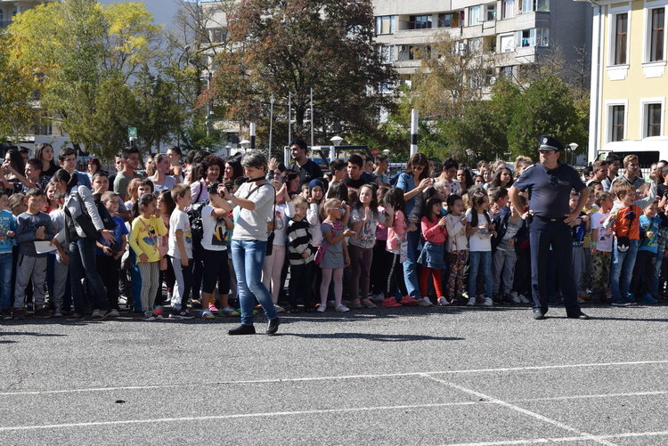 “Терористична атака“ срещу „Отец Паисий“,евакуираха учениците за 4 минути и половина