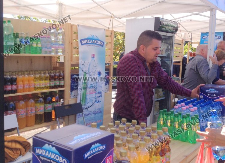 26 родопски земеделски производители изложиха продукцията си в "Подкрепяме българското", дали ще стигне до големите вериги? 