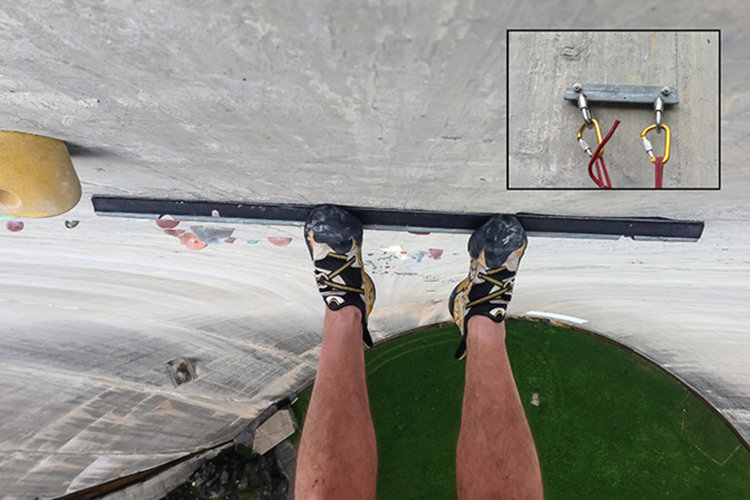 Най-високата изкуствена стена за катерене в света (видео)