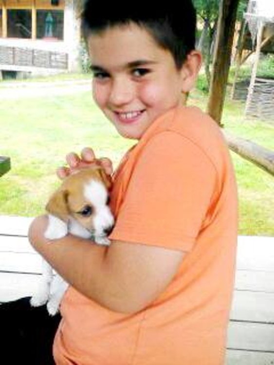 10-годишното момче в момента е на лечение в Германия