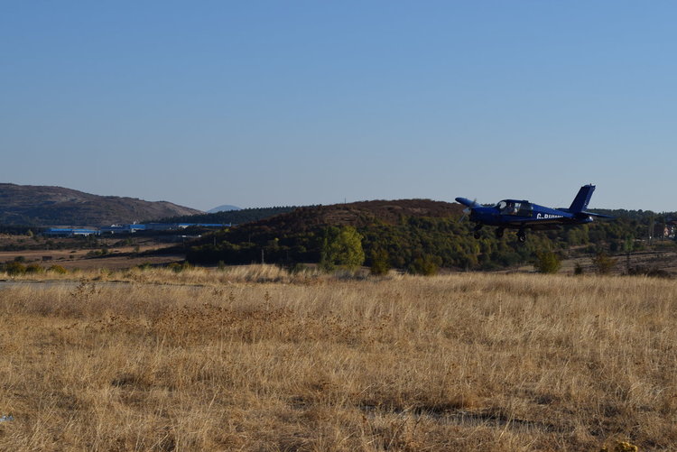 Кърджалийката Анифе Кочева,първа се престраши да полети над Кърджали